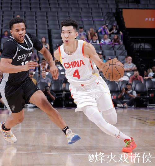 中国男篮结束NBA夏联征程 三场比赛输了104分 中国男篮结束NBA夏联征程 三场比赛输了104分